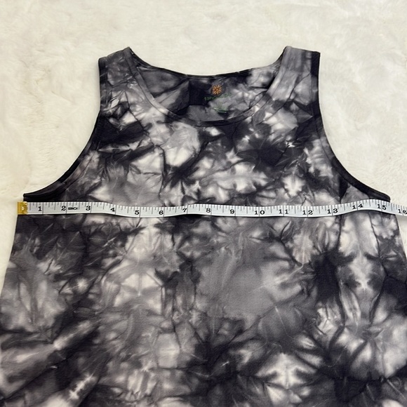 TANGERINE tank top size LG tie dyed - Picture 6 of 10